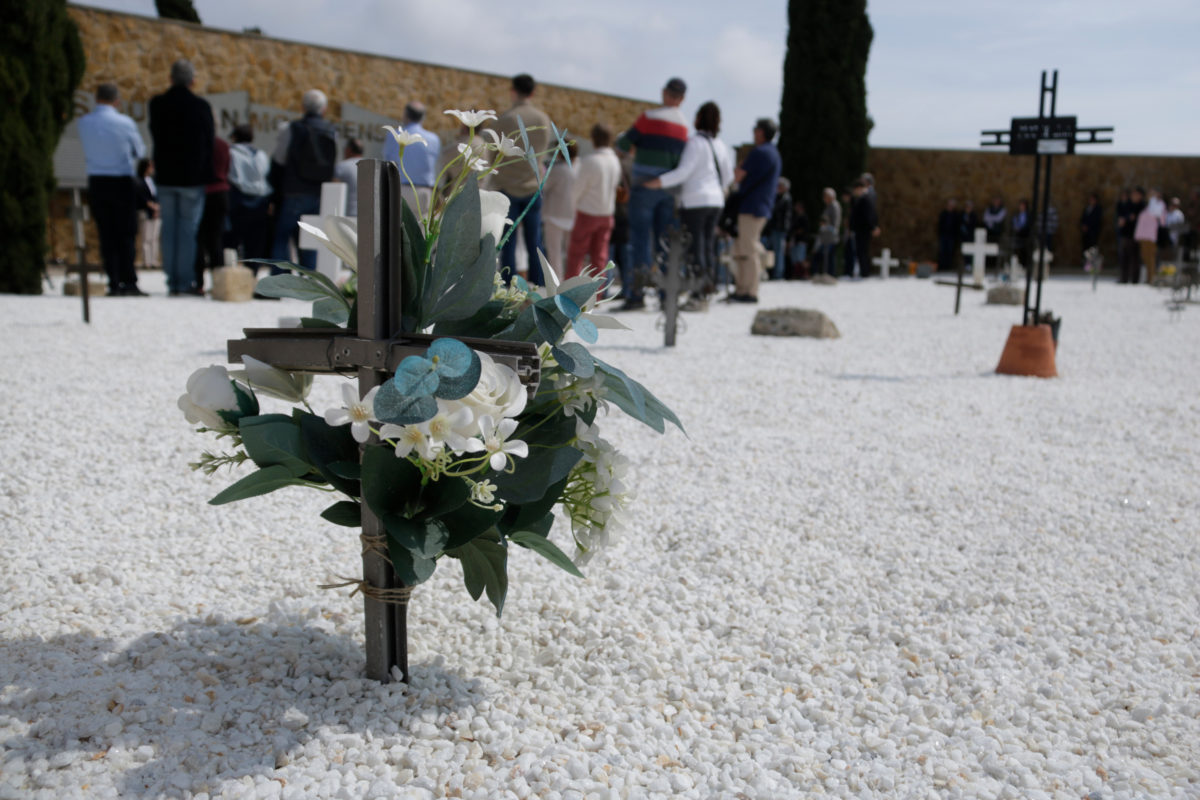 La fossa comuna de Tarragona ha acollit l'homenatge envers les víctimes de la repressió franquista Data de publicació: diumenge 13 d’abril del 2025, 14:36 Localització: Tarragona Autor: Ariadna Escoda
